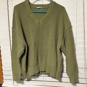 easel Olive Green V-Neck Knit Sweater